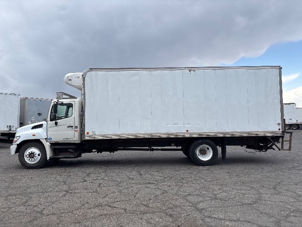 Refrigerated Truck-Light and Medium Duty Trucks-Hino-2013-268-West Valley City-UT-131,490\n\t\tmiles-$ 43,250 - Image 4