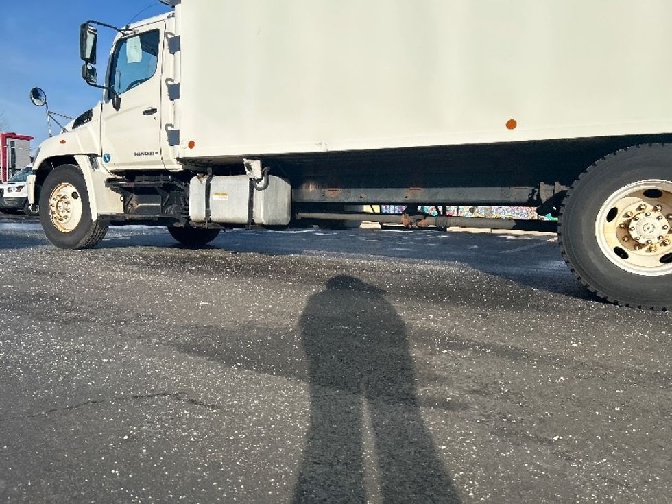 Refrigerated Truck-Light and Medium Duty Trucks-Hino-2013-338-Chicopee-MA-261,122\n\t\tmiles-$ 21,000 - Image 5