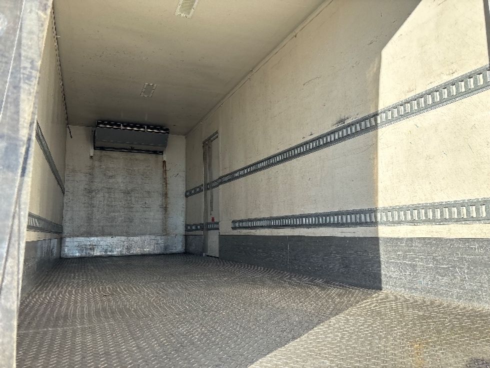 Refrigerated Truck-Light and Medium Duty Trucks-Hino-2014-338-Chicopee-MA-232,153\n\t\tmiles-$ 16,000 - Image 12