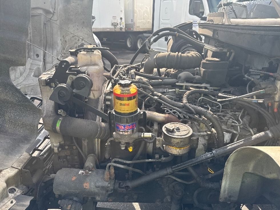 Refrigerated Truck-Light and Medium Duty Trucks-Hino-2015-338-Baltimore-MD-157,443\n\t\tmiles-$ 46,000 - Image 24