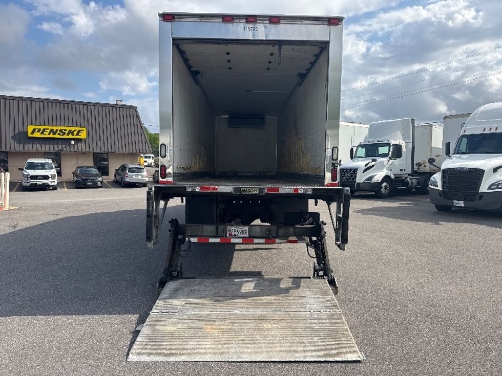 Refrigerated Truck-Light and Medium Duty Trucks-Hino-2015-338-Baltimore-MD-157,443\n\t\tmiles-$ 46,000 - Image 9