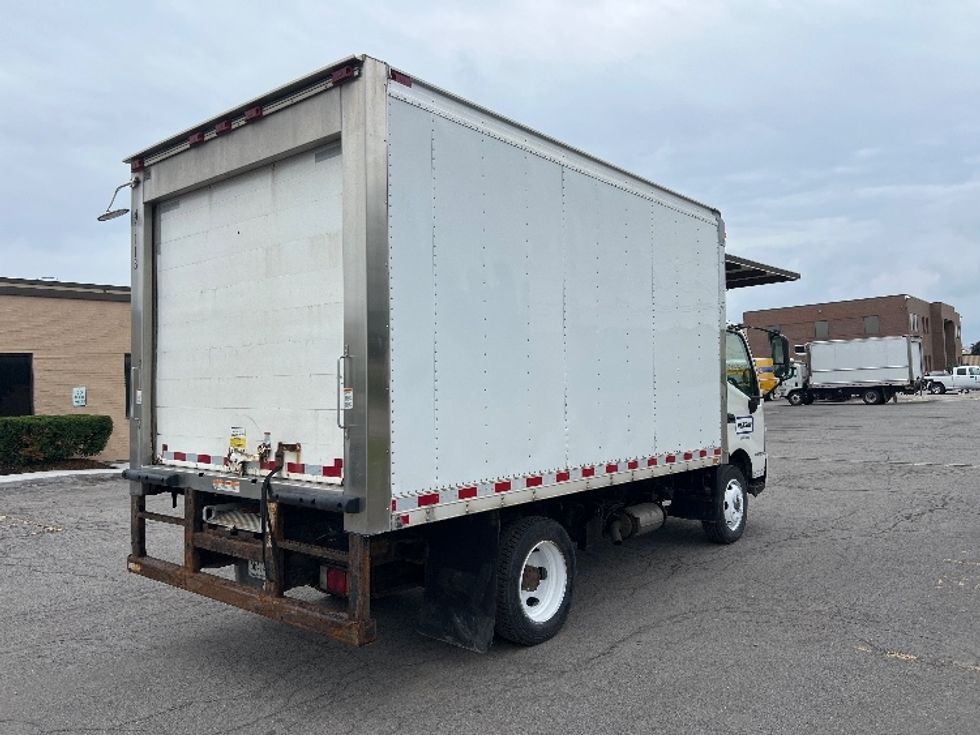 Refrigerated Truck-Light and Medium Duty Trucks-Hino-2016-195-Rochester-NY-125,372\n\t\tmiles-$ 37,750 - Image 13