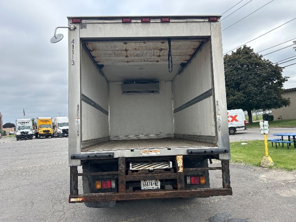 Refrigerated Truck-Light and Medium Duty Trucks-Hino-2016-195-Rochester-NY-125,372\n\t\tmiles-$ 37,750 - Image 8