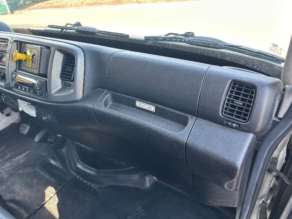 Refrigerated Truck-Light and Medium Duty Trucks-Hino-2016-268-Clackamas-OR-160,128\n\t\tmiles-$ 52,000 - Image 21