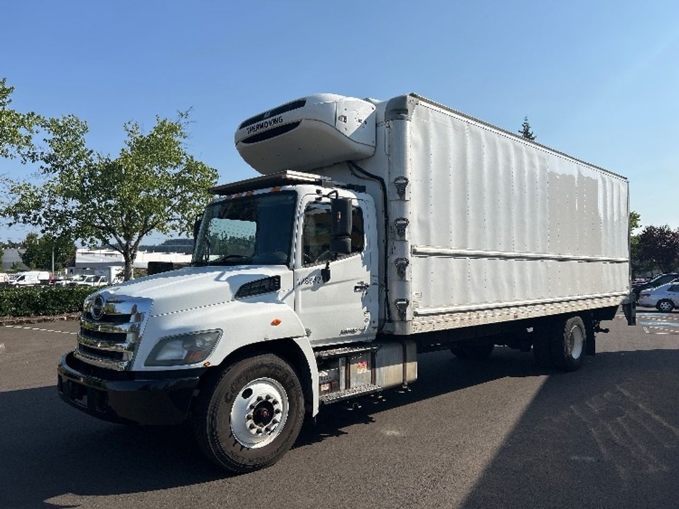 Refrigerated Truck-Light and Medium Duty Trucks-Hino-2016-268-Clackamas-OR-160,128\n\t\tmiles-$ 52,000 - Image 3