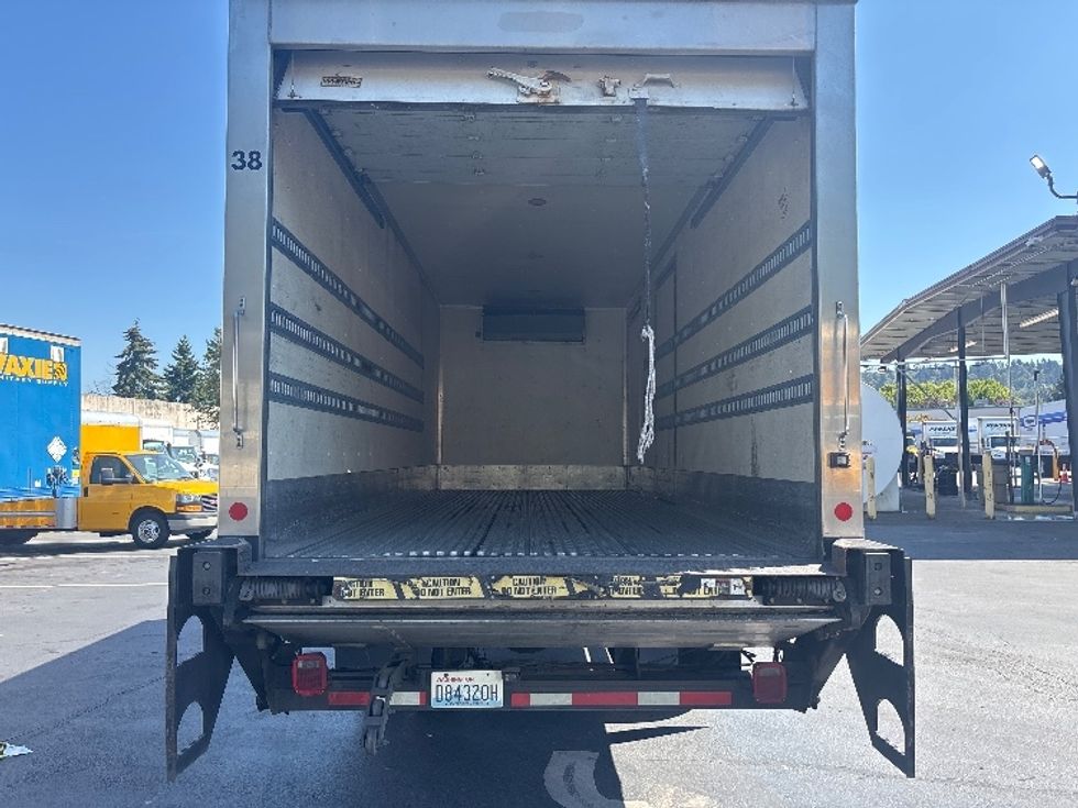 Refrigerated Truck-Light and Medium Duty Trucks-Hino-2016-268-Kent-WA-169,785\n\t\tmiles-$ 51,500 - Image 8