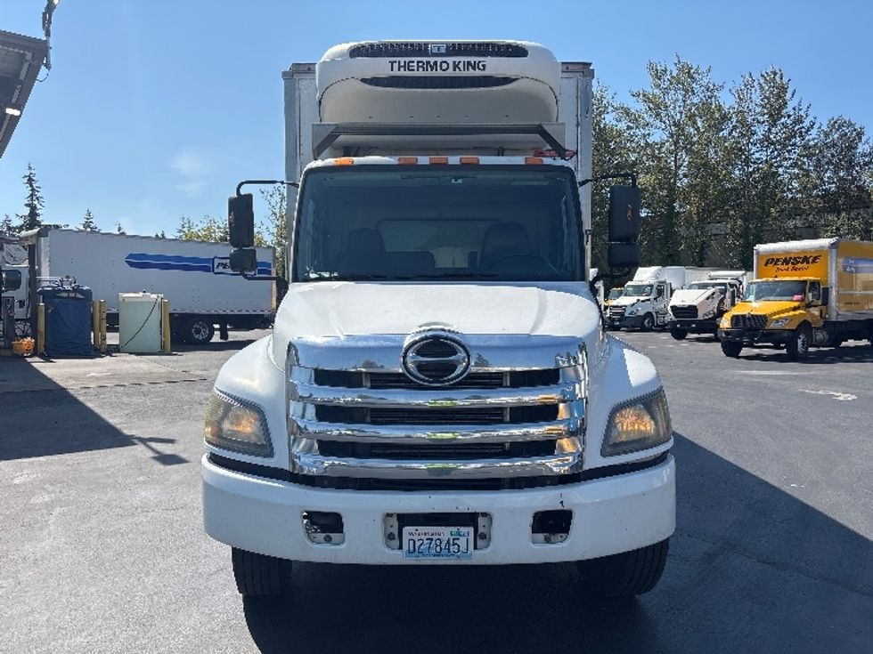 Refrigerated Truck-Light and Medium Duty Trucks-Hino-2016-268-Kent-WA-184,674\n\t\tmiles-$ 24,500 - Image 2