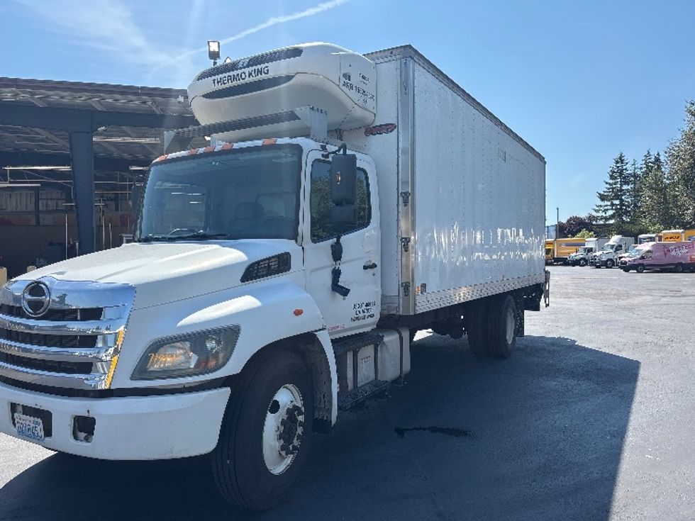 Refrigerated Truck-Light and Medium Duty Trucks-Hino-2016-268-Kent-WA-184,674\n\t\tmiles-$ 24,500 - Image 3