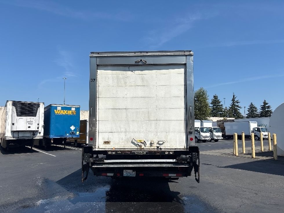 Refrigerated Truck-Light and Medium Duty Trucks-Hino-2016-268-Kent-WA-184,674\n\t\tmiles-$ 24,500 - Image 7