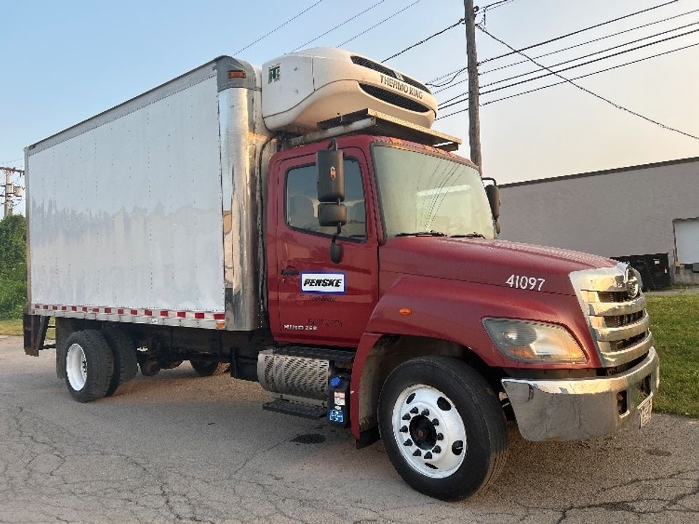 Refrigerated Truck-Light and Medium Duty Trucks-Hino-2016-268-Rochester-NY-146,056\n\t\tmiles-$ 40,000 - Image 1