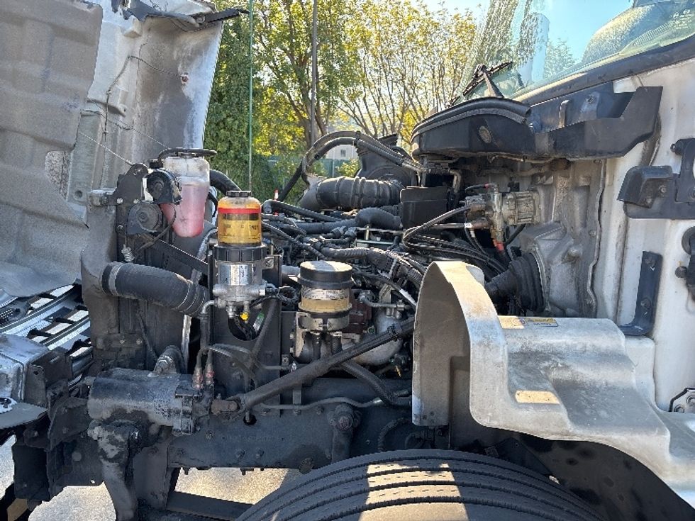 Refrigerated Truck-Light and Medium Duty Trucks-Hino-2016-268-West Sacramento-CA-265,711\n\t\tmiles-$ 36,500 - Image 22