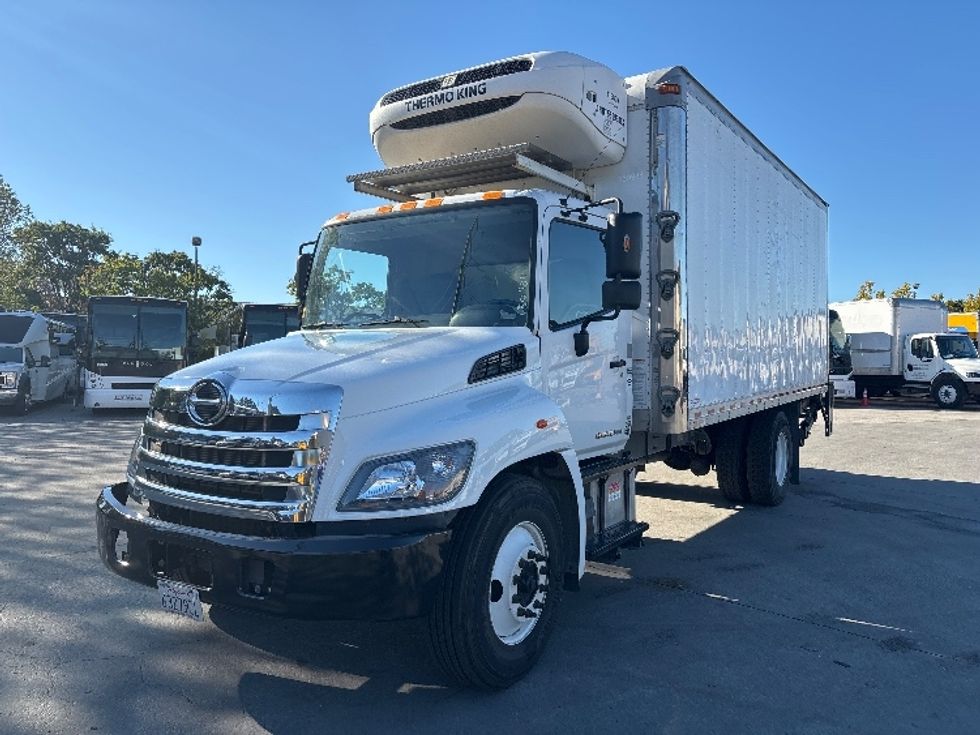 Refrigerated Truck-Light and Medium Duty Trucks-Hino-2016-268-West Sacramento-CA-265,711\n\t\tmiles-$ 36,500 - Image 3