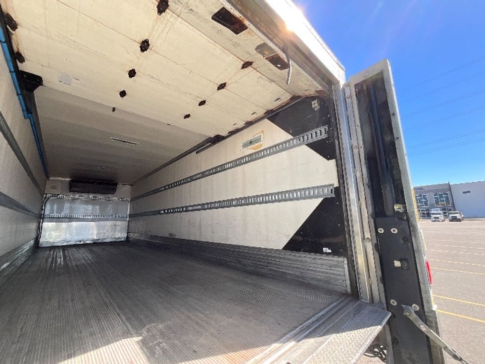 Refrigerated Truck-Light and Medium Duty Trucks-Hino-2016-338-Salt Lake City-UT-126,076\n\t\tmiles-$ 51,000 - Image 12