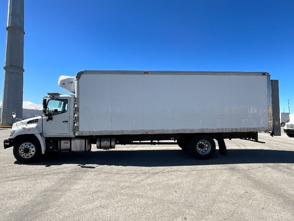Refrigerated Truck-Light and Medium Duty Trucks-Hino-2016-338-Salt Lake City-UT-126,076\n\t\tmiles-$ 51,000 - Image 4