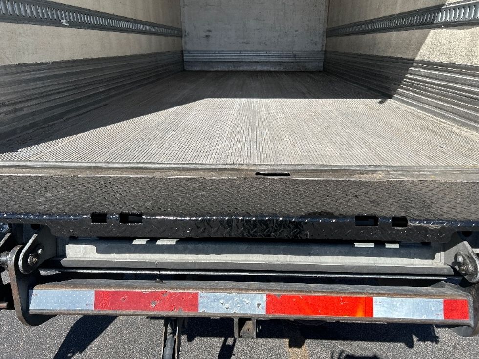 Refrigerated Truck-Light and Medium Duty Trucks-Hino-2017-195-El Paso-TX-234,561\n\t\tmiles-$ 32,500 - Image 10