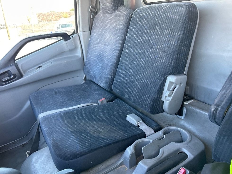 Refrigerated Truck-Light and Medium Duty Trucks-Hino-2017-195-El Paso-TX-234,561\n\t\tmiles-$ 32,500 - Image 19