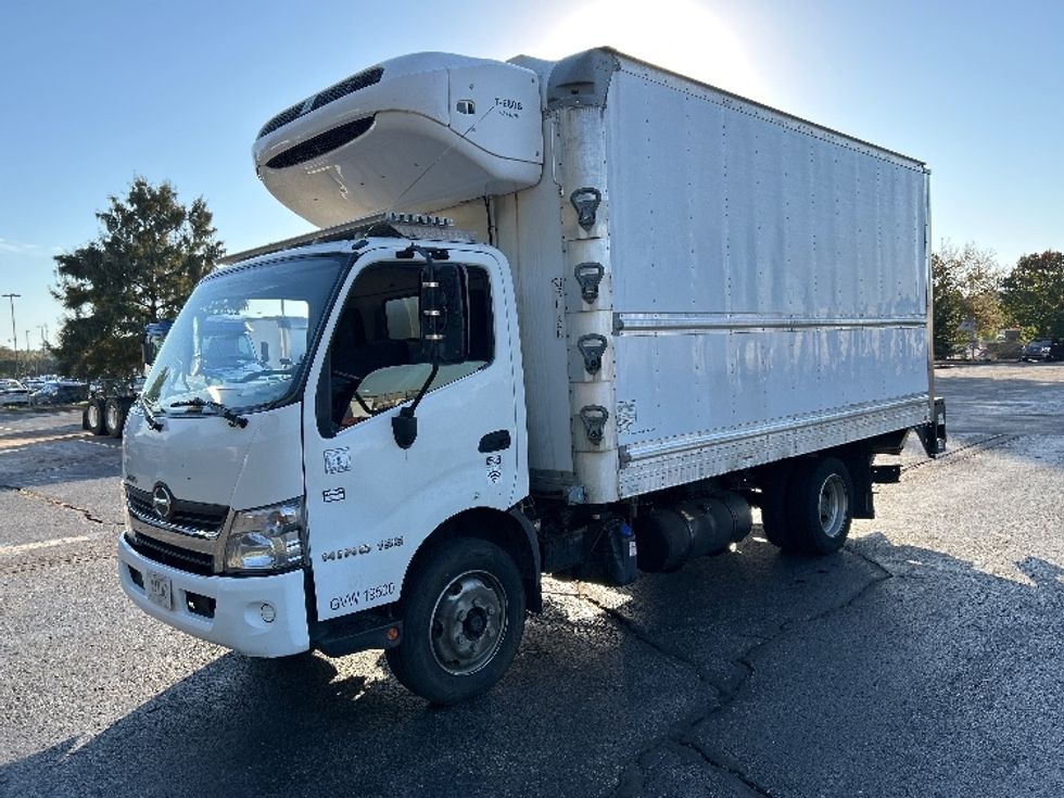 Refrigerated Truck-Light and Medium Duty Trucks-Hino-2017-195-Memphis-TN-133,437\n\t\tmiles-$ 43,000 - Image 3