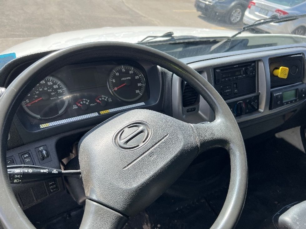 Refrigerated Truck-Light and Medium Duty Trucks-Hino-2017-268-Rochester-NY-117,920\n\t\tmiles-$ 43,750 - Image 17