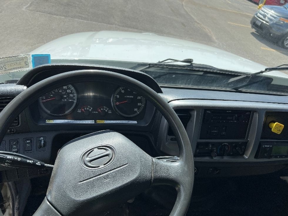 Refrigerated Truck-Light and Medium Duty Trucks-Hino-2017-268-Rochester-NY-117,920\n\t\tmiles-$ 43,750 - Image 18