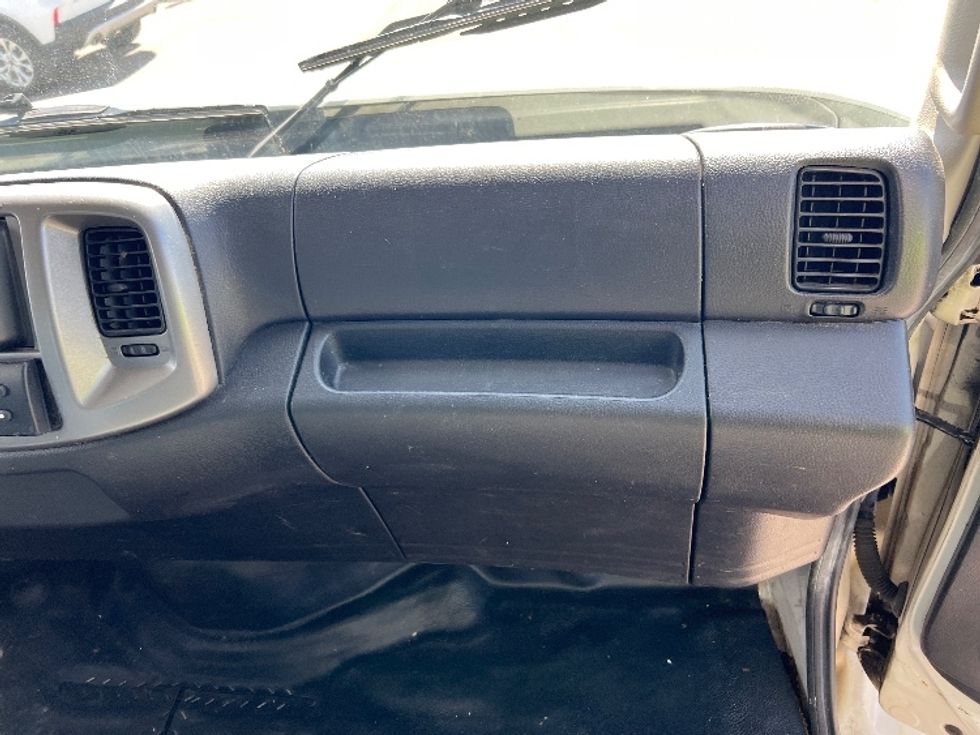 Refrigerated Truck-Light and Medium Duty Trucks-Hino-2017-268-Rochester-NY-117,920\n\t\tmiles-$ 43,750 - Image 21