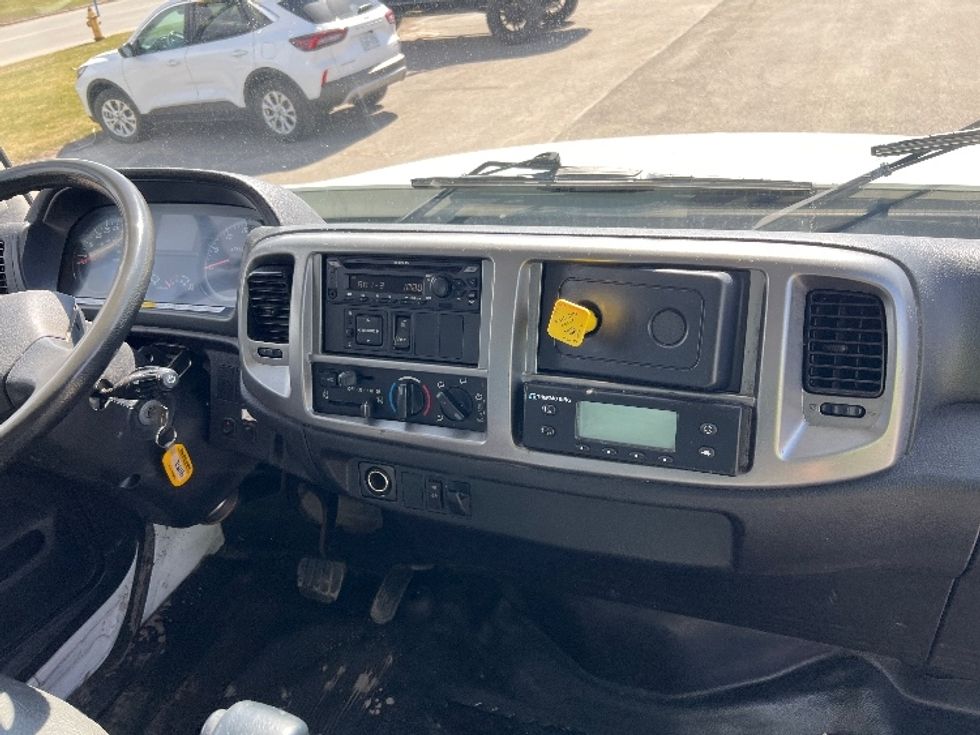 Refrigerated Truck-Light and Medium Duty Trucks-Hino-2017-268-Rochester-NY-117,920\n\t\tmiles-$ 43,750 - Image 22