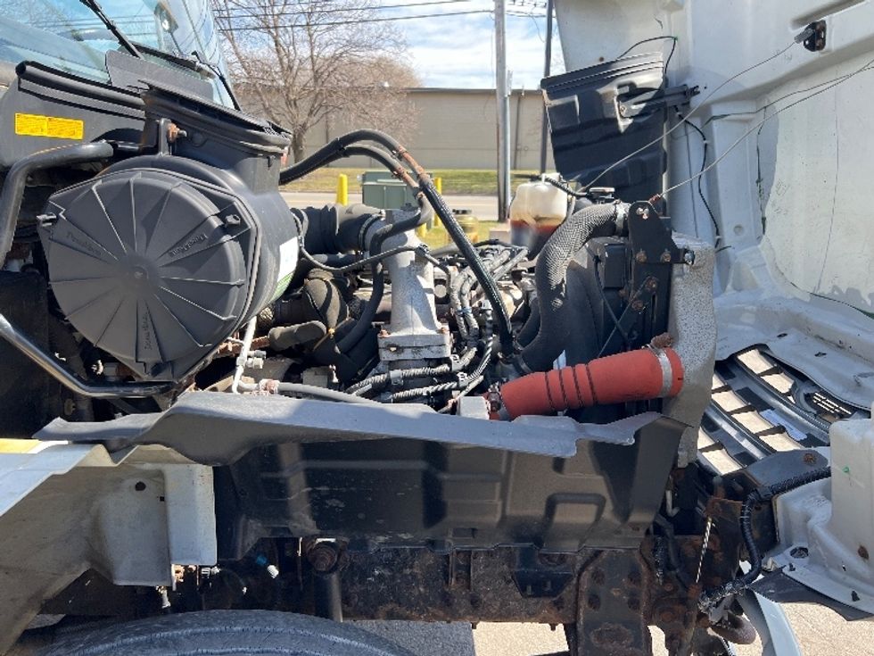 Refrigerated Truck-Light and Medium Duty Trucks-Hino-2017-268-Rochester-NY-117,920\n\t\tmiles-$ 43,750 - Image 23