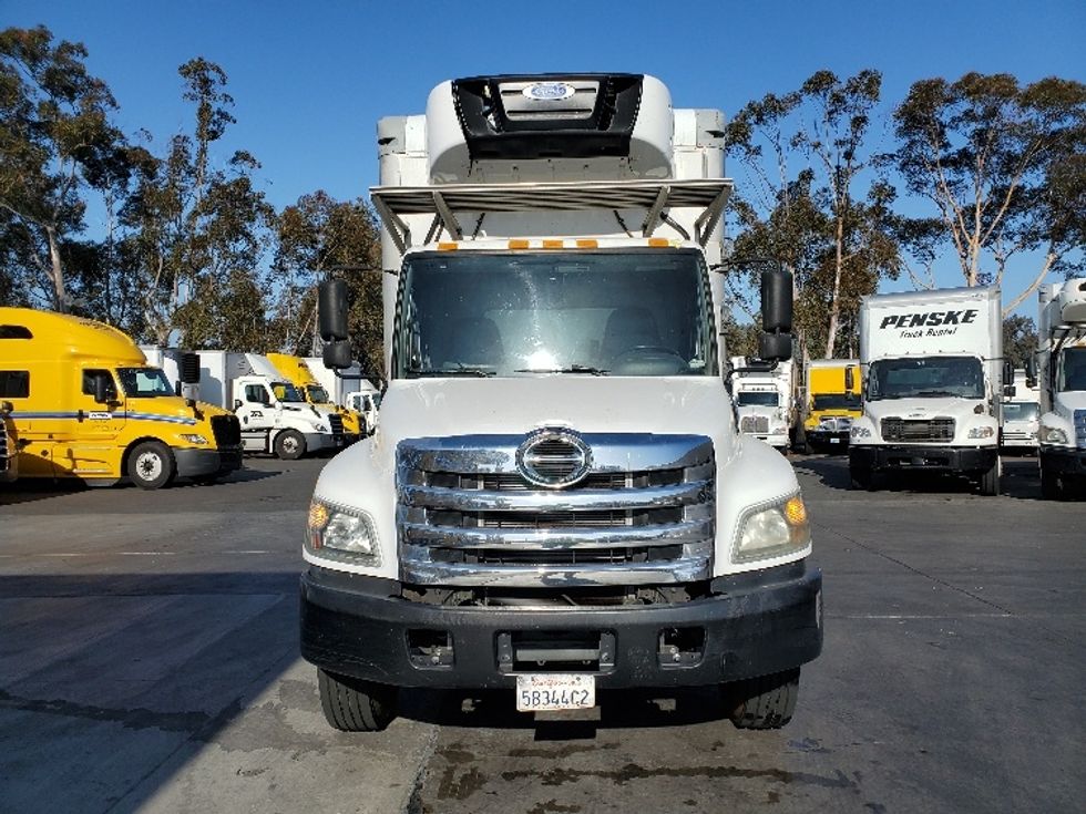 Refrigerated Truck-Light and Medium Duty Trucks-Hino-2017-268-San Diego-CA-132,832\n\t\tmiles-$ 62,750 - Image 2