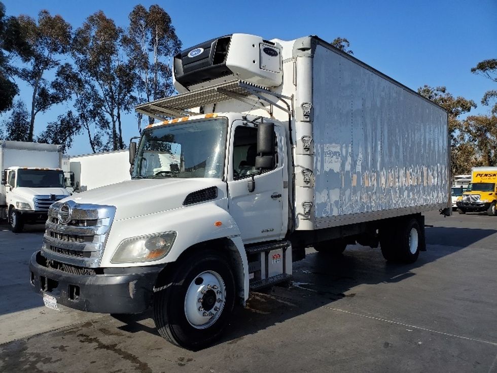 Refrigerated Truck-Light and Medium Duty Trucks-Hino-2017-268-San Diego-CA-132,832\n\t\tmiles-$ 62,750 - Image 3