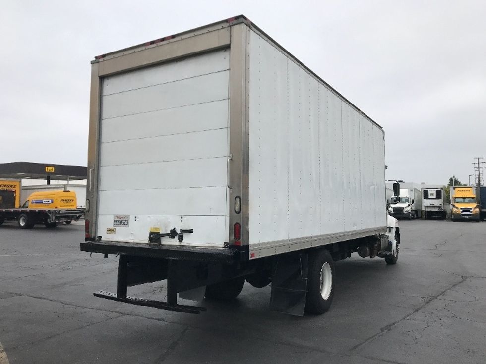 Refrigerated Truck-Light and Medium Duty Trucks-Hino-2017-268-Torrance-CA-150,684\n\t\tmiles-$ 53,750 - Image 12