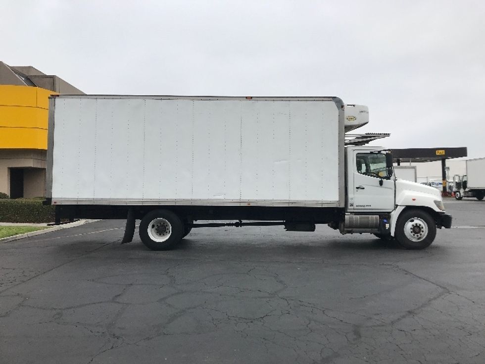 Refrigerated Truck-Light and Medium Duty Trucks-Hino-2017-268-Torrance-CA-150,684\n\t\tmiles-$ 53,750 - Image 14