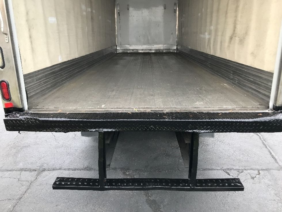 Refrigerated Truck-Light and Medium Duty Trucks-Hino-2017-268-Torrance-CA-150,684\n\t\tmiles-$ 53,750 - Image 9