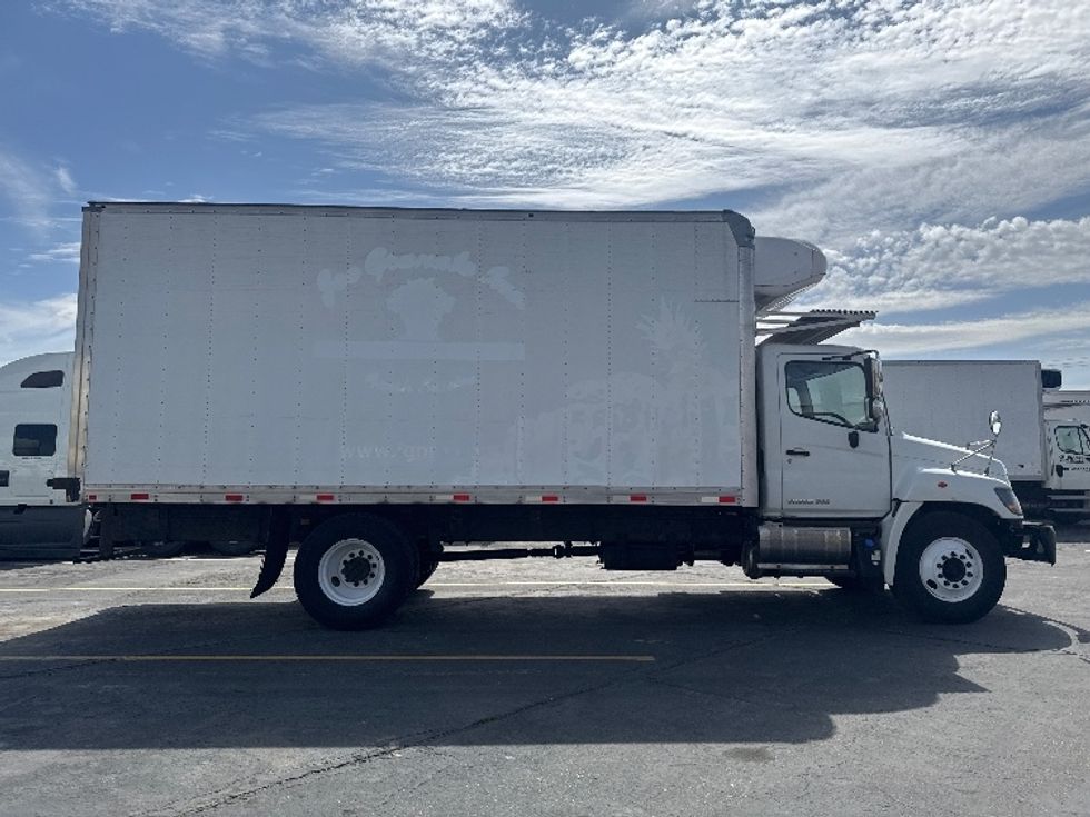 Refrigerated Truck-Light and Medium Duty Trucks-Hino-2017-268-West Valley City-UT-161,683\n\t\tmiles-$ 53,000 - Image 13
