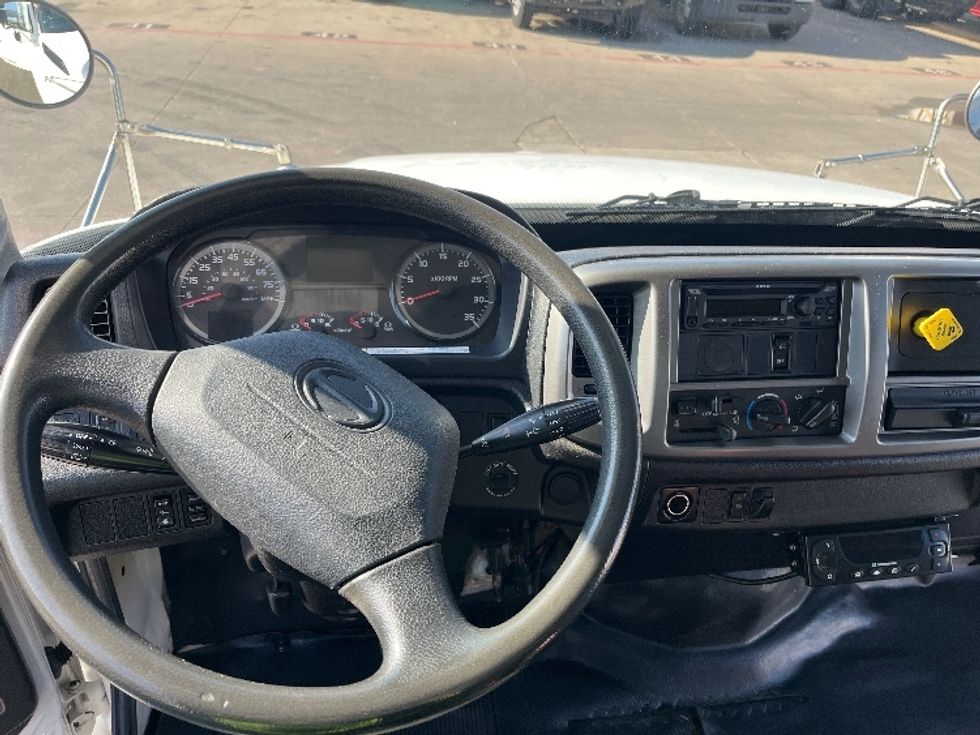 Refrigerated Truck-Light and Medium Duty Trucks-Hino-2017-338-Carrollton-TX-336,957\n\t\tmiles-$ 18,500 - Image 18