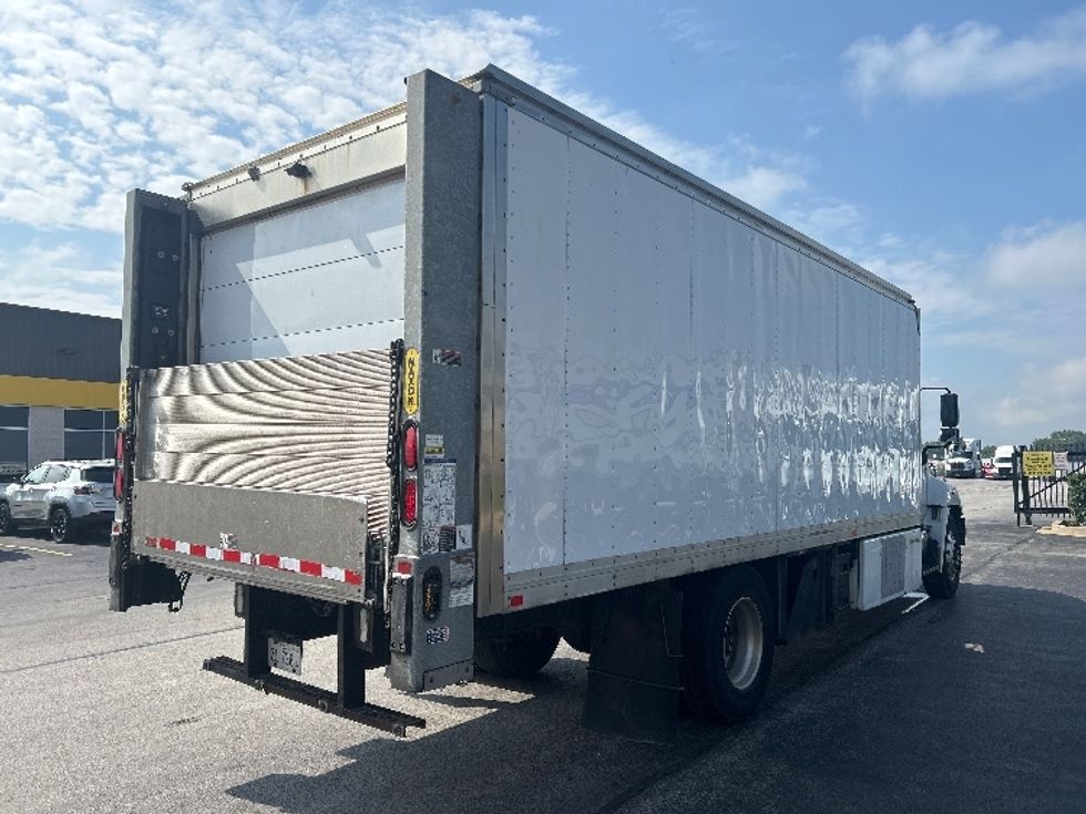 Refrigerated Truck-Light and Medium Duty Trucks-Hino-2017-338-East Chicago-IN-79,713\n\t\tmiles-$ 45,000 - Image 13