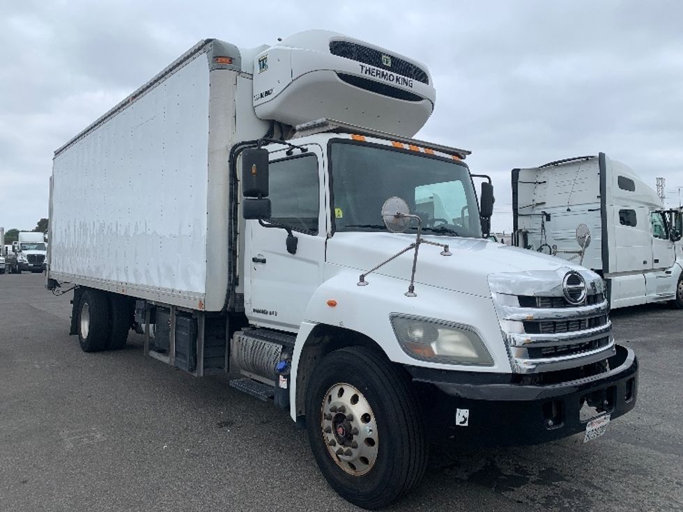 Refrigerated Truck-Light and Medium Duty Trucks-Hino-2017-338-Torrance-CA-127,311\n\t\tmiles-$ 48,500 - Image 1