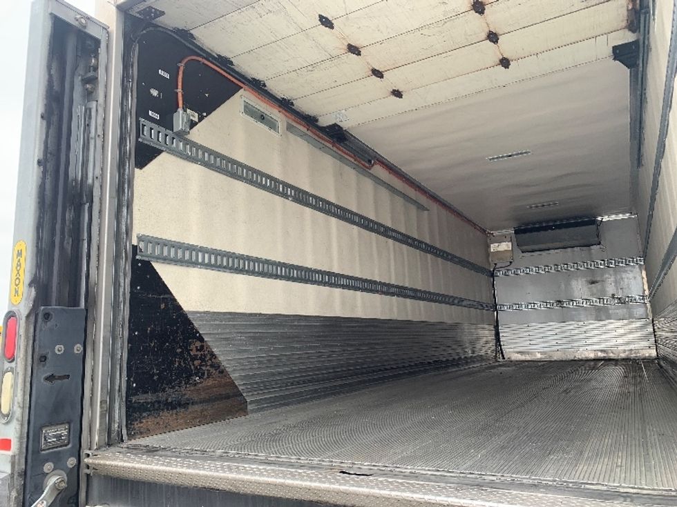 Refrigerated Truck-Light and Medium Duty Trucks-Hino-2017-338-Torrance-CA-127,311\n\t\tmiles-$ 48,500 - Image 11
