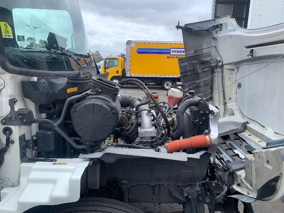 Refrigerated Truck-Light and Medium Duty Trucks-Hino-2017-338-Torrance-CA-127,311\n\t\tmiles-$ 48,500 - Image 23