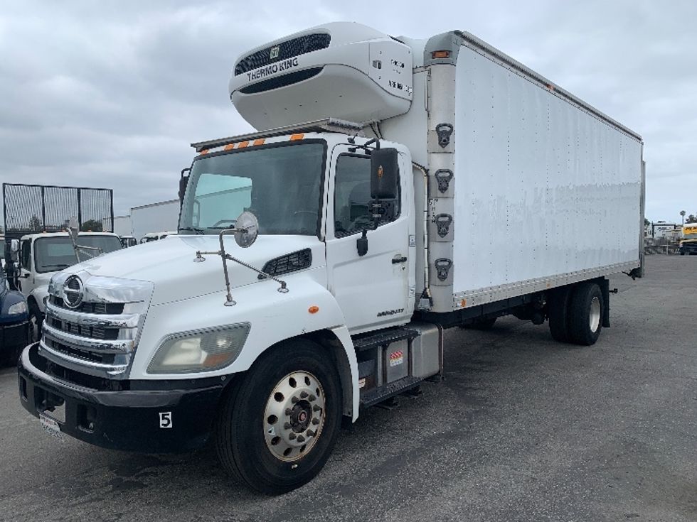 Refrigerated Truck-Light and Medium Duty Trucks-Hino-2017-338-Torrance-CA-127,311\n\t\tmiles-$ 48,500 - Image 3