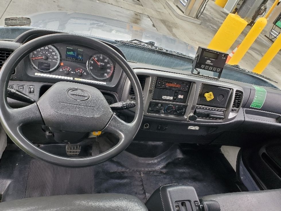 Refrigerated Truck-Light and Medium Duty Trucks-Hino-2017-338-Torrance-CA-199,938\n\t\tmiles-$ 43,500 - Image 17