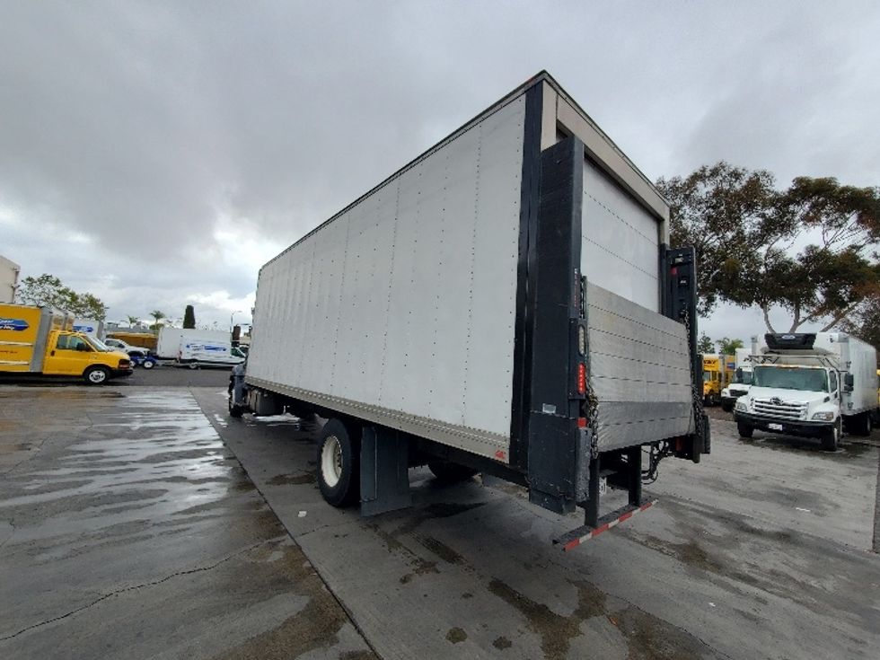 Refrigerated Truck-Light and Medium Duty Trucks-Hino-2017-338-Torrance-CA-199,938\n\t\tmiles-$ 43,500 - Image 6