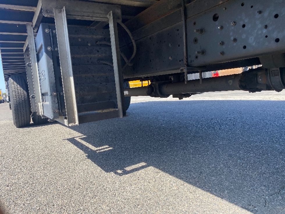 Refrigerated Truck-Light and Medium Duty Trucks-Hino-2017-338-Torrance-CA-73,584\n\t\tmiles-$ 51,250 - Image 14