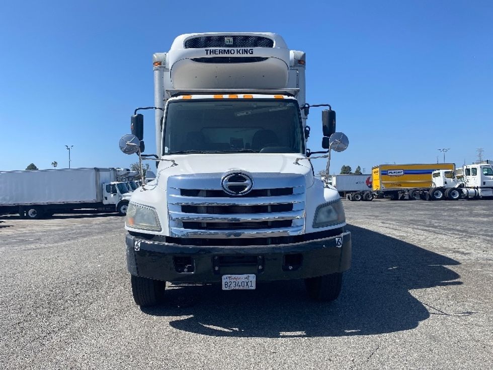 Refrigerated Truck-Light and Medium Duty Trucks-Hino-2017-338-Torrance-CA-73,584\n\t\tmiles-$ 51,250 - Image 2