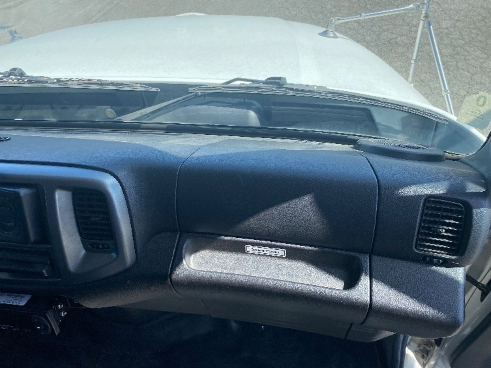 Refrigerated Truck-Light and Medium Duty Trucks-Hino-2017-338-Torrance-CA-73,584\n\t\tmiles-$ 51,250 - Image 21