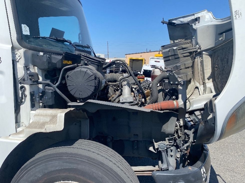 Refrigerated Truck-Light and Medium Duty Trucks-Hino-2017-338-Torrance-CA-73,584\n\t\tmiles-$ 51,250 - Image 23