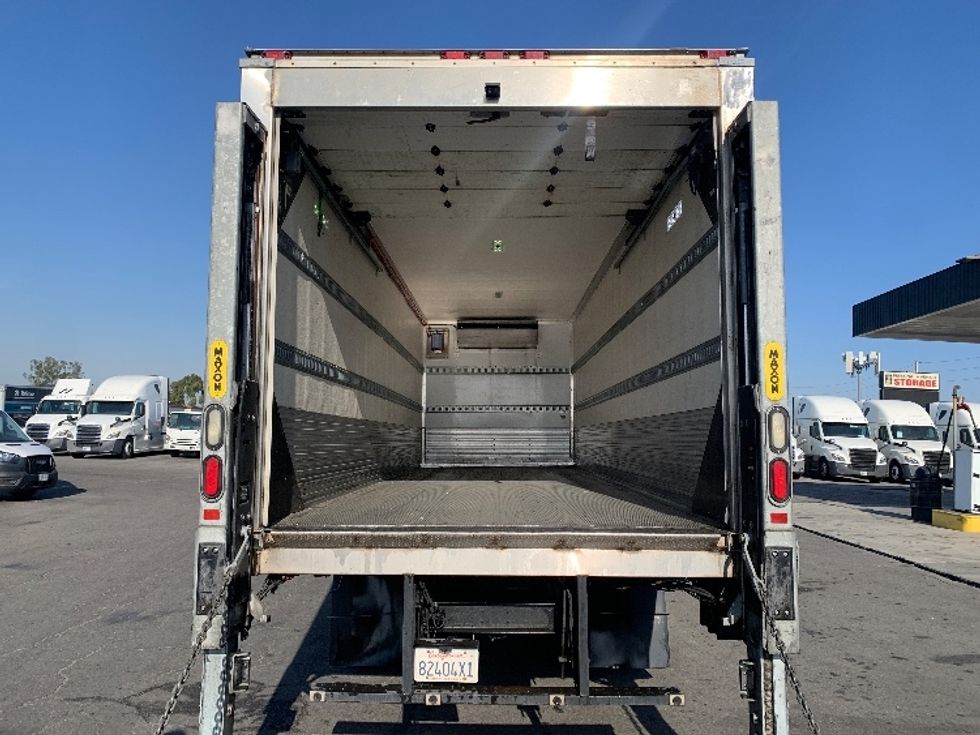 Refrigerated Truck-Light and Medium Duty Trucks-Hino-2017-338-Torrance-CA-87,775\n\t\tmiles-$ 51,750 - Image 8