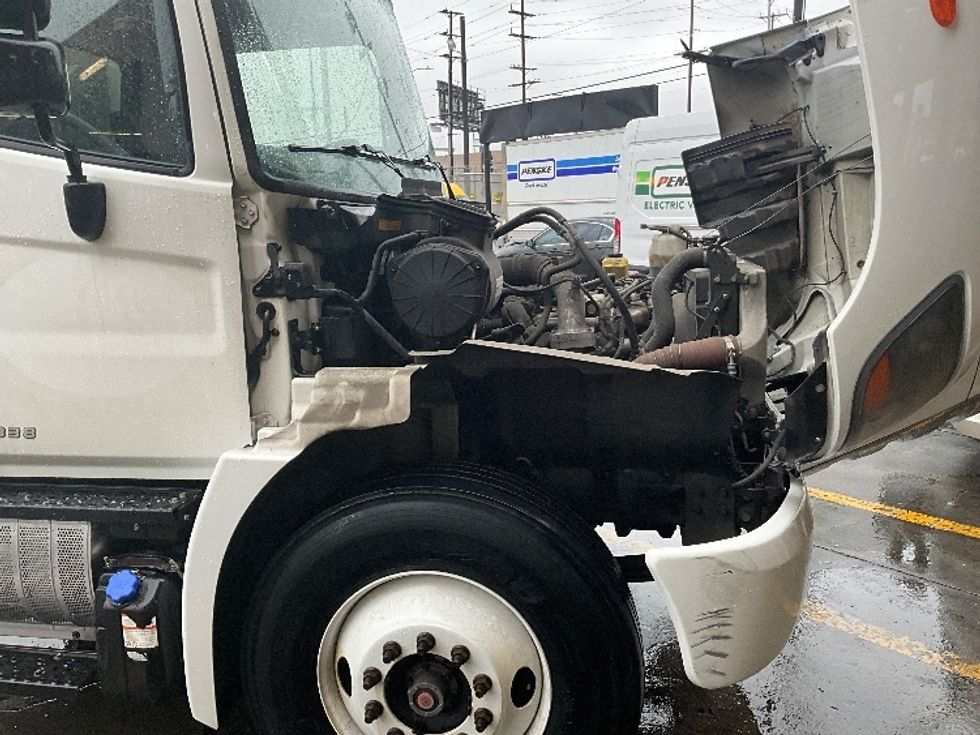 Refrigerated Truck-Light and Medium Duty Trucks-Hino-2017-338-Vernon-CA-55,430\n\t\tmiles-$ 52,500 - Image 22