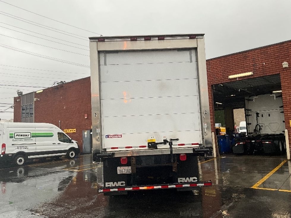 Refrigerated Truck-Light and Medium Duty Trucks-Hino-2017-338-Vernon-CA-55,430\n\t\tmiles-$ 52,500 - Image 7