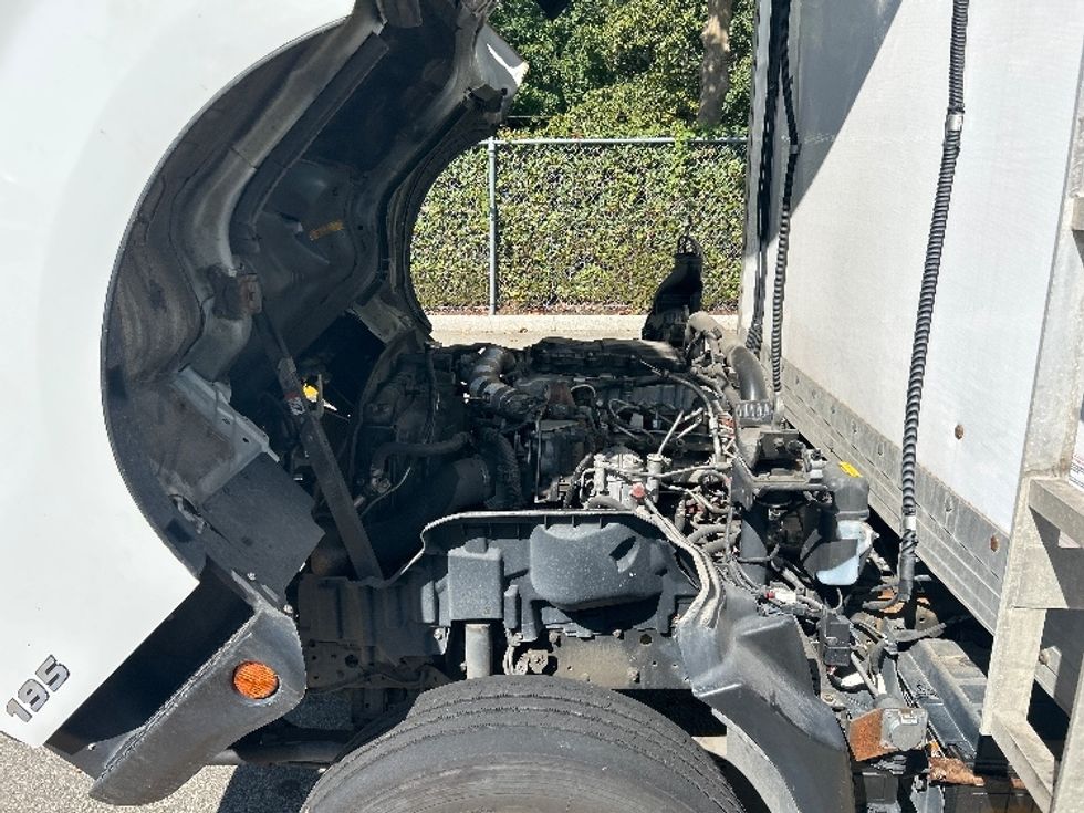 Refrigerated Truck-Light and Medium Duty Trucks-Hino-2018-195-Delta-BC-115,623\n\t\tkm-$ 70,750 - Image 23