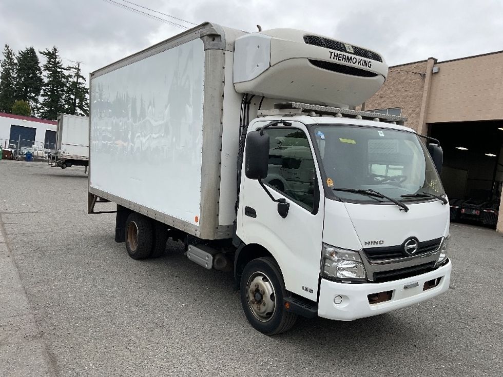 Refrigerated Truck-Light and Medium Duty Trucks-Hino-2018-195-Delta-BC-182,765\n\t\tkm-$ 65,250 - Image 1
