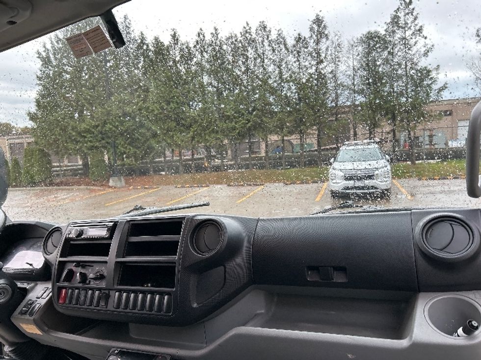 Refrigerated Truck-Light and Medium Duty Trucks-Hino-2018-195-Delta-BC-346,705\n\t\tkm-$ 44,750 - Image 20